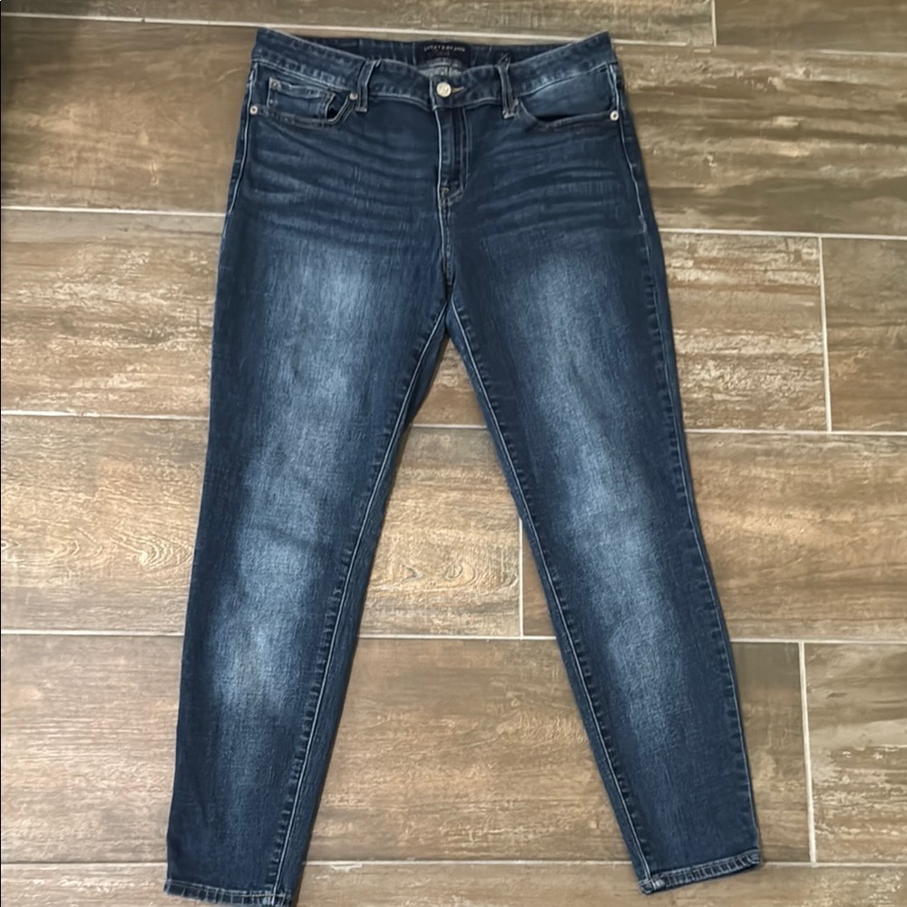 Lucky Blue Lolita Skinny Jeans with Stretch and Faded Wash